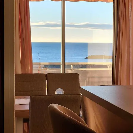 Appartement Cosy Avec Vue Au 4e *